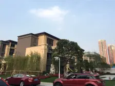 岭南盛世下叠,带装修,带前后花园。