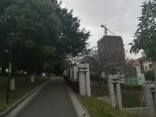 春风格拉斯精装大两房出售,看房方便