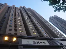 2016年次新小区,中Y空调,地暖,满五唯壹,税少