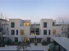 带车位公!寓,精装,急售!全天采光,看房方便