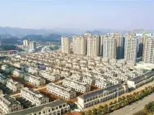 实地蔷薇国际西区 4室2厅 南