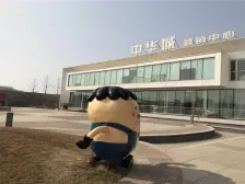 标准大两室,带个储物间,采光视野好,地铁口