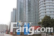 公园对过 人民医院东 南北通透 好楼层 能观河 证过二