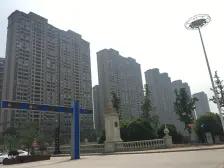 新上一线湖景房,好楼层,边户。