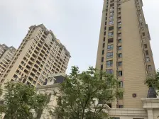 巴黎印象 三室两厅两卫 有证满二急售 可谈