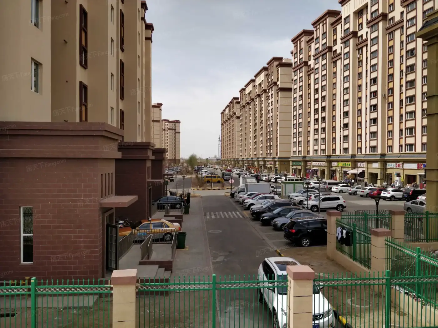 保利罗兰香谷图片相册,户型图,样板间图,装修效果图,实景图-包头房