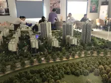 东站旁次新小区,户型方正,环境舒适,近轻轨,