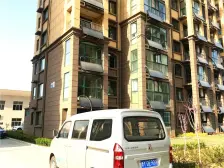 黄务东陌唐 电梯小高层 南向 精装修 直接入住