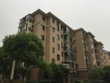 商品房,一梯两户,南北通透,户型方正,精装修,拎包入住!