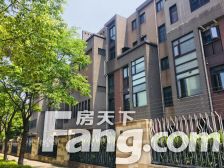 近远香湖公园宝龙广场叠墅满五仅需契税得房80总价可谈