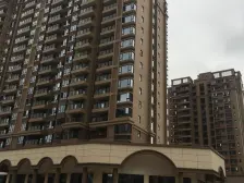 新世纪颐龙湾 明星户型 南北通透4房 中高层 视野宽阔