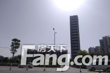 悦澜山精装三室,东边户,户型方正全明户型