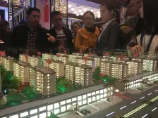 正荣华润玲珑府 南北通透,采光好 周边匹套完善,,出行方便