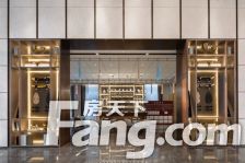 法式小高层,小户型,环境优美,居家装修,二梯四户,小区入口附近