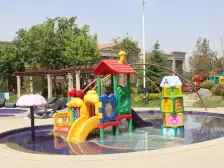 大别墅,大院子,田园惬意般的生活