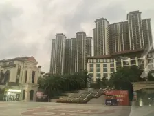 边位别墅 *大后花园 位置安静