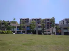 业主诚心出售 三房两厅两卫 近珠海