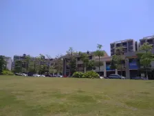 2梯3户,南北对流,双阳台,前望花园,后望湖景山景