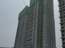 地铁3号线,精装修,有地暖,家具家电齐全。