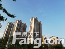 鸿顺观邸3室1厅南北