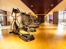 经典三居,好楼层,好位置,随时看房,诚意出售 。