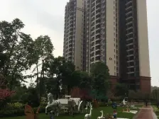 纳帕溪谷毛坯下叠四房三卫 带前后花园 诚意出售