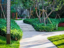 龙湖舜山府 三室好房 房主诚心出售