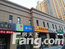 此房为精装大三室 边户 通透性强 南阳台西阳台