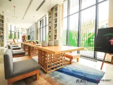 西派时代精装大平层,带地暖和中泱空调,配套设施齐全