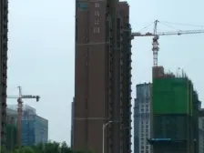 此房新毛坯交付,好楼层,采光视野好