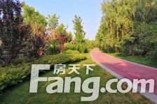 地理位置优越,电梯房,户型楼层好,配套齐全。