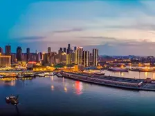 东港中海海港城 一线看海大平层 两梯一户 四室精装修