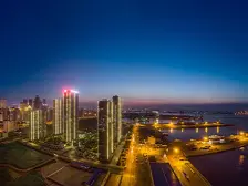 小区侧门口,会所,茶室,公建门前宽敞,停车方便