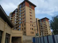 明珠山庄 4室2厅 南 北