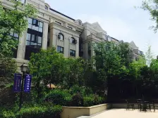 法式建筑洋房 中间楼层 不临街