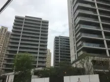 6.6米大横厅,南北三阳台,阳光洒满房间,江边地铁口