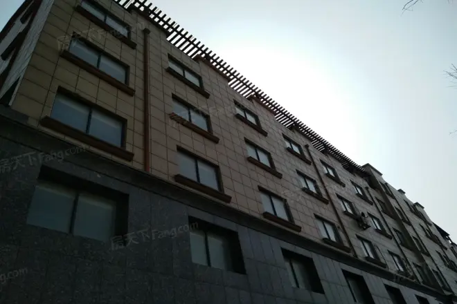 伴月湾小区实景图