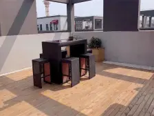 此房户型手续齐全,格局好,采光好,无遮挡,出行方便