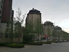 洞林湖新田城A区 5室2厅 南 北