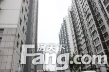 银河湾 大三室 有车位 好楼层 证过二 诚心出