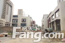 睿湖一号 两室精装 中间楼层 采光好