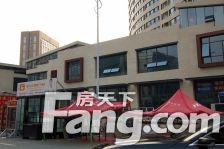 新声玉城睿湖苑大三室,精装修可拎包入住,交通便利