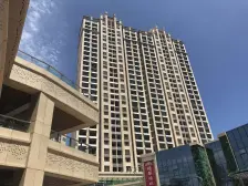 两梯四户东南户 纯毛坯房 全明户型 全天采光 安静