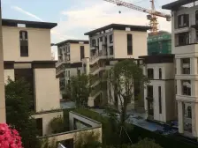 2019年次新小区边位别墅,地下一层,地面有三层,毛坯