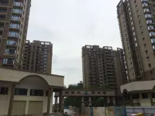 南北通透冬暖夏凉,3个卧室加主阳台朝南看花园