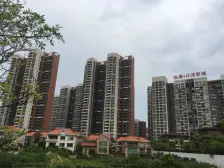 精装修,拎包住,距东城一桥之隔