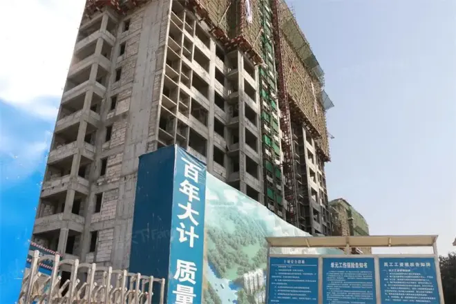 侨城中央学府实景图