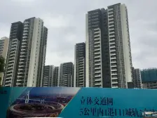 大平层江景五房,视野开阔,改善型平层五居室