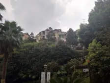 北碚缙云山下端户联排别墅带两个产权车位视野无遮挡