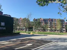 万科翡翠公园下越 4室2卫精装修 万科品牌物业环境好